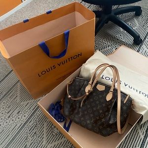 Louis Vuitton Turenne GM brand new condition